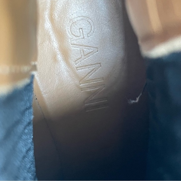 Ganni Callie Western Boots Ivory Cream White Croc Patent Leather Size 38 $475 - Picture 15 of 15